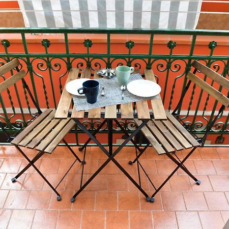 Ace Of Sticks Apartment Napoli Exterior foto
