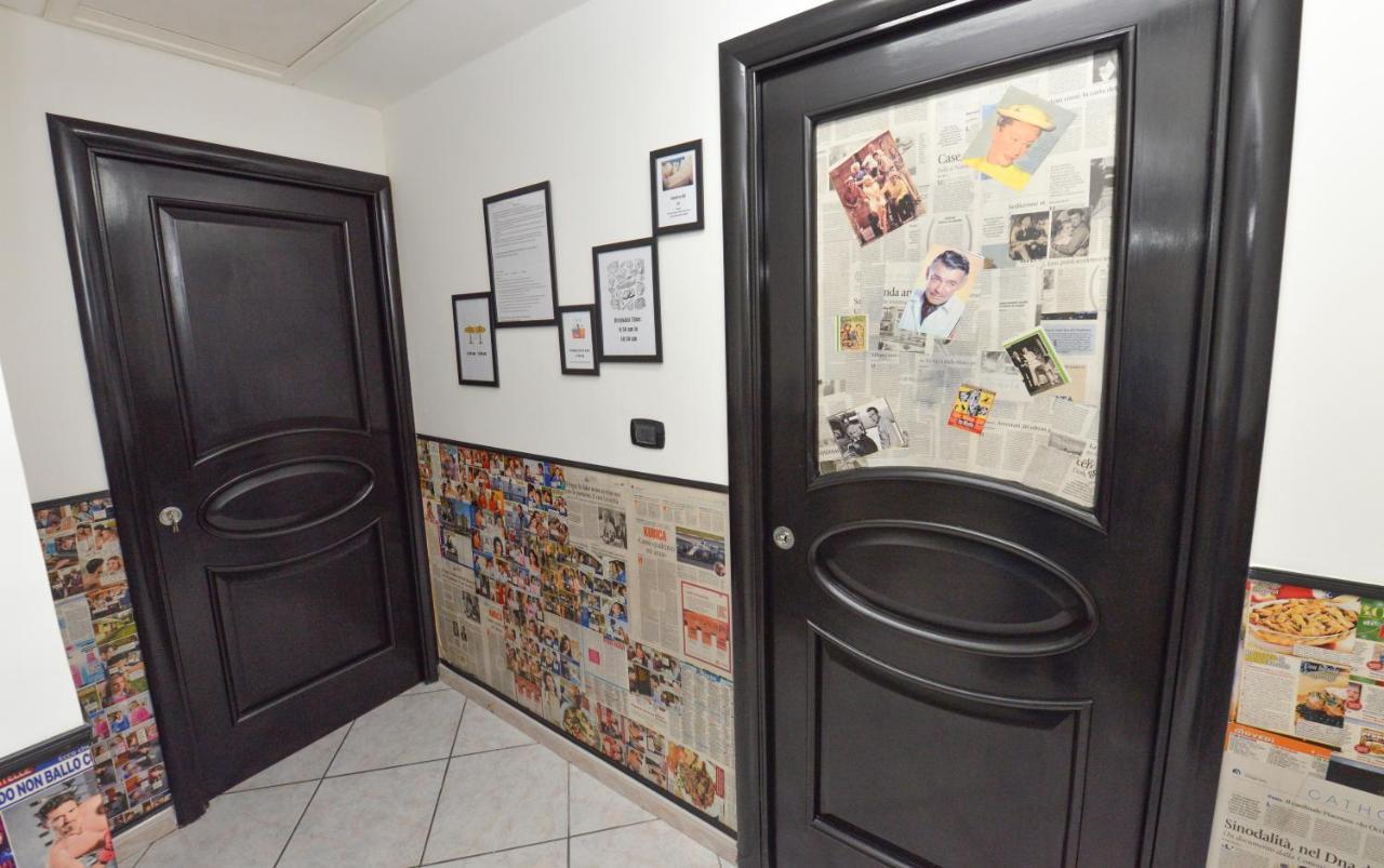 Ace Of Sticks Apartment Napoli Exterior foto