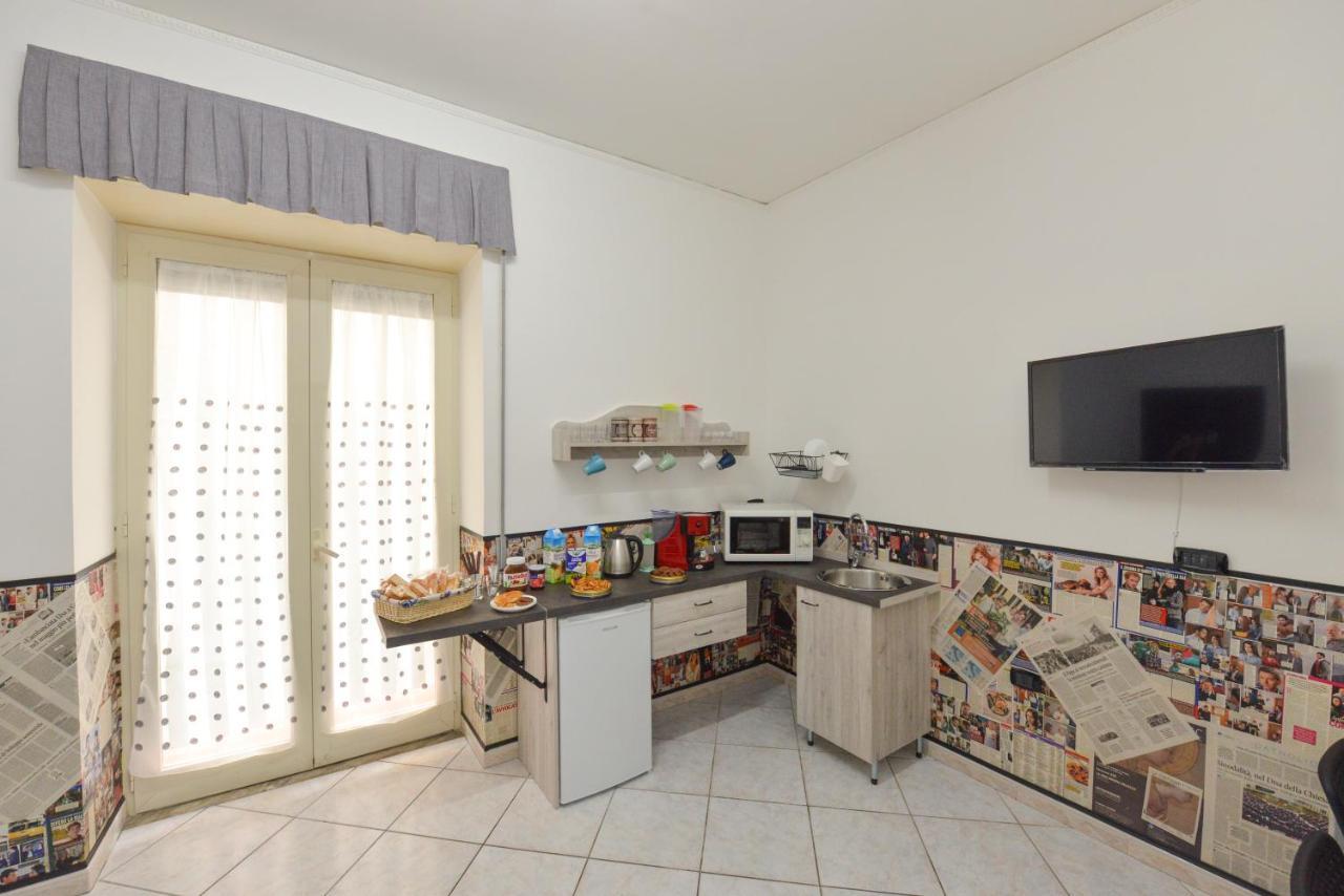 Ace Of Sticks Apartment Napoli Exterior foto